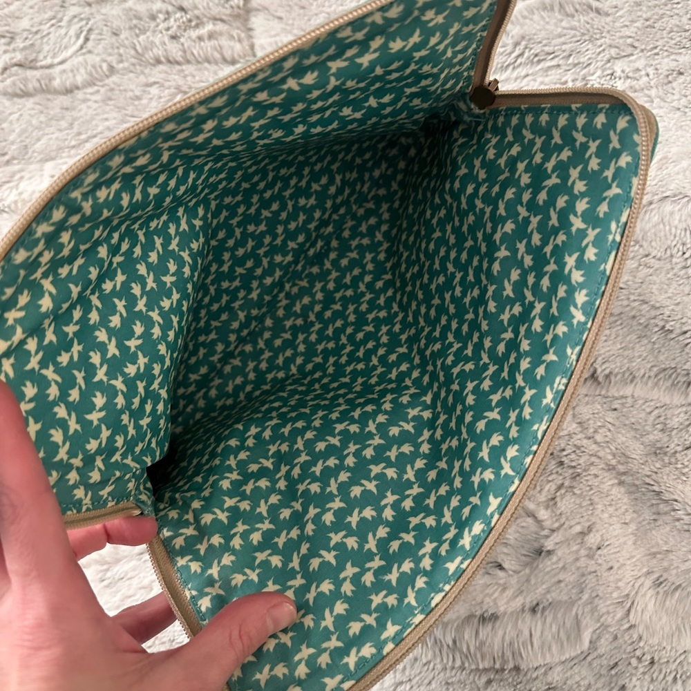 Fossil Tan and Navy Blue Polka Dot iPad Case Tablet or Mini Laptop Case - Picture 9 of 9